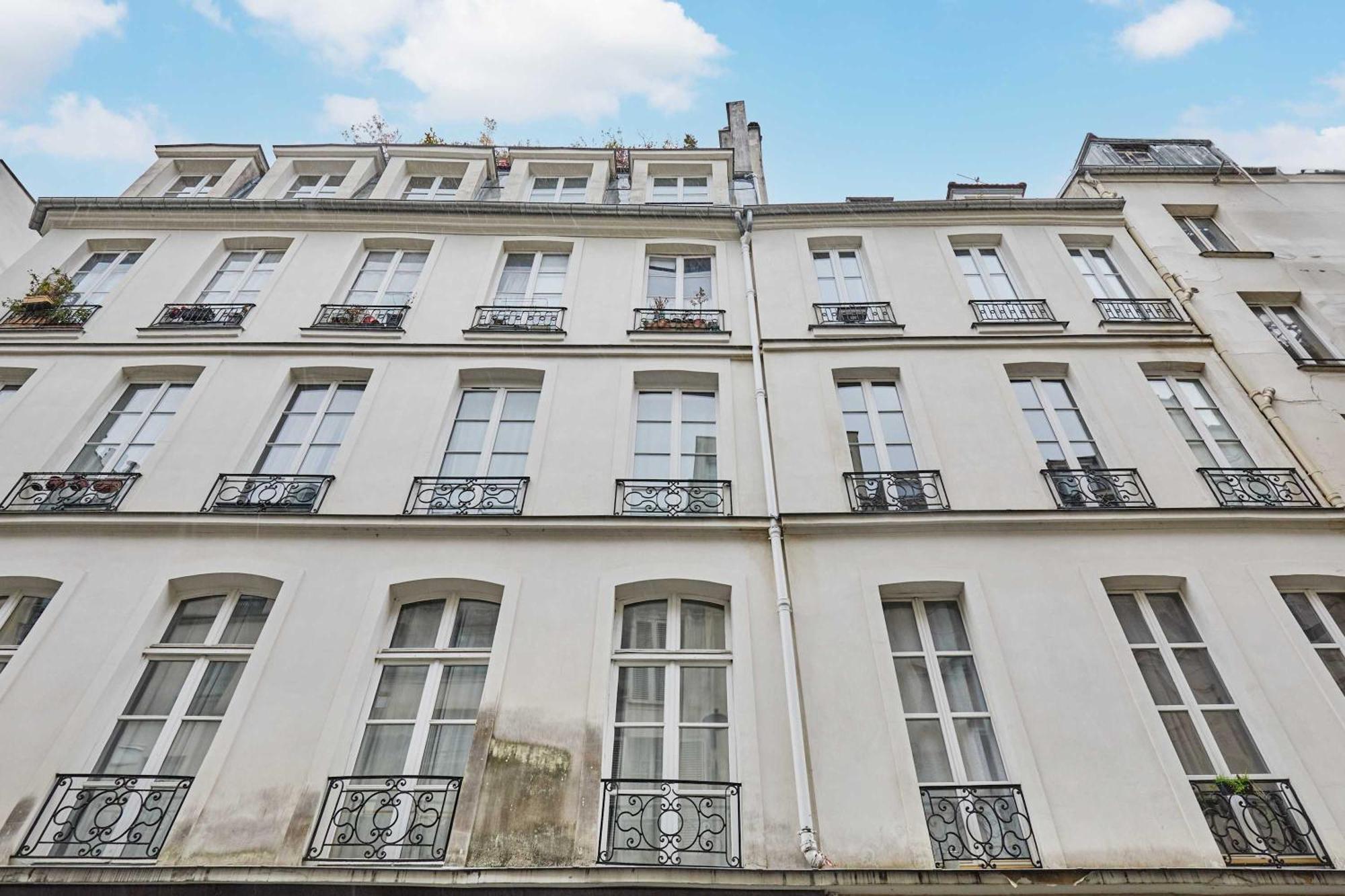 Superb 1 Bedroom Center Of By Prestige Appartamento Parigi